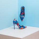 Women's shoes